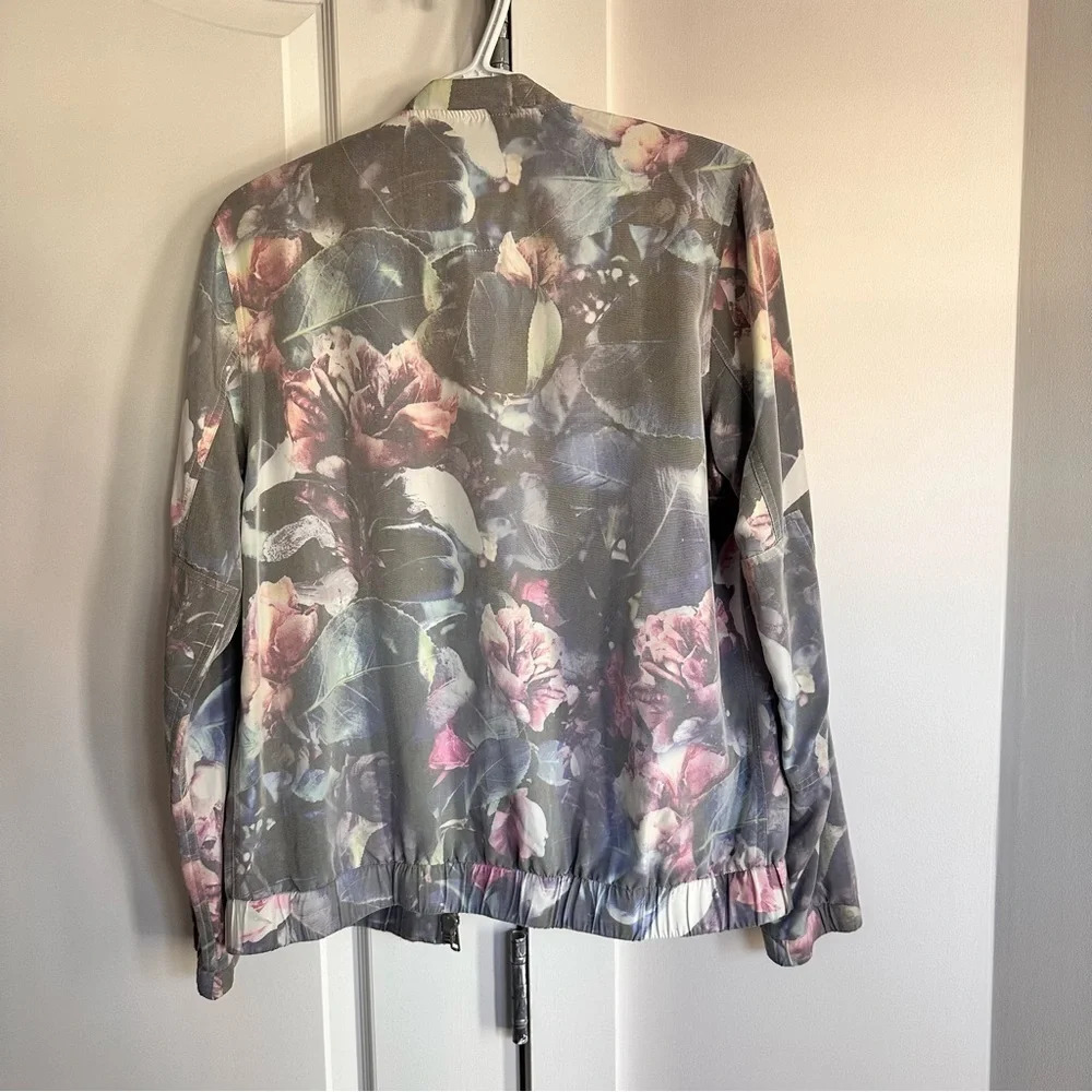 OBEY Maven Floral Bomber Lightweight Jacket - size  S - Picture 8 of 10